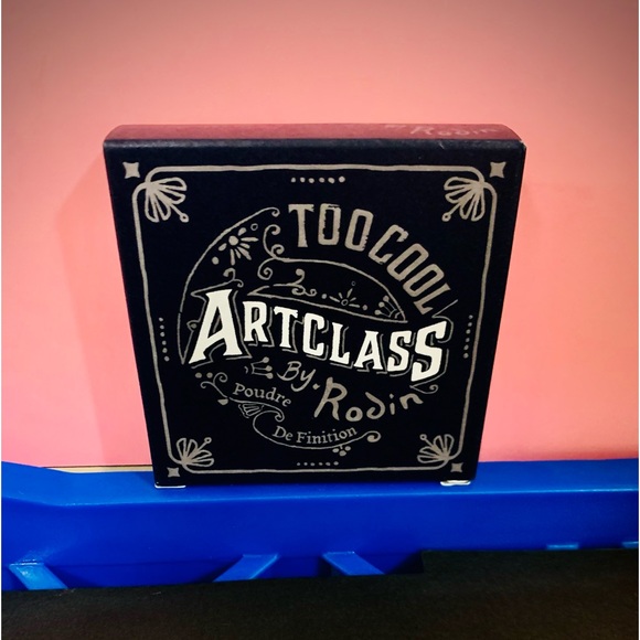 BUNDLE ALL 4 amazing Too Cool for School COMPACTS📦❤️ Discounted Shipping! - Picture 11 of 13